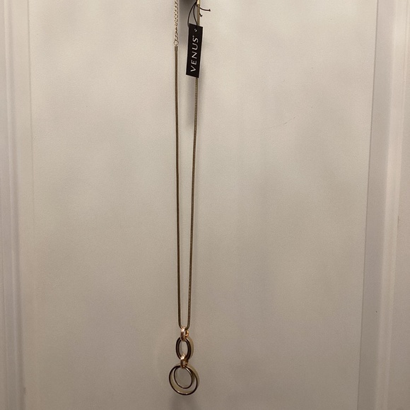 Fashion necklace - Picture 1 of 2